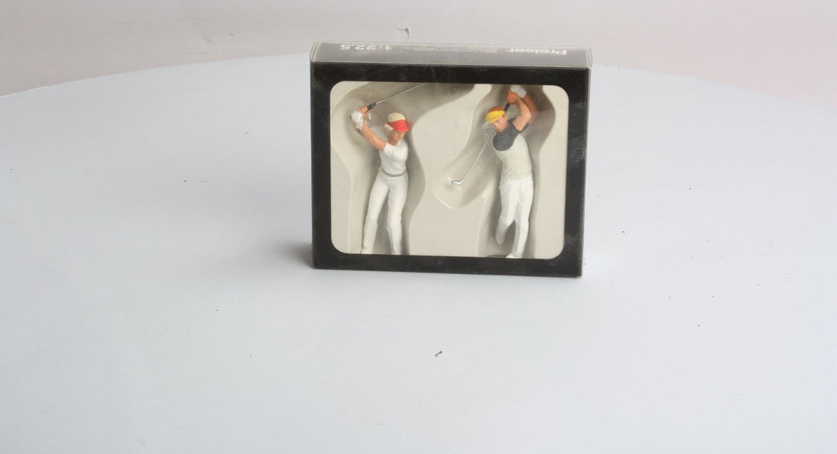 Preiser 45040 G Golfers Playing Figures (Set of 2)