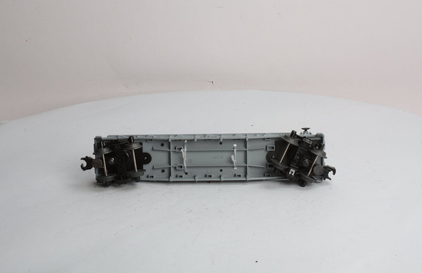 MTH 30-7619 O Gauge MTH Construction Flatcar with Ertl Front End Loader LN/Box