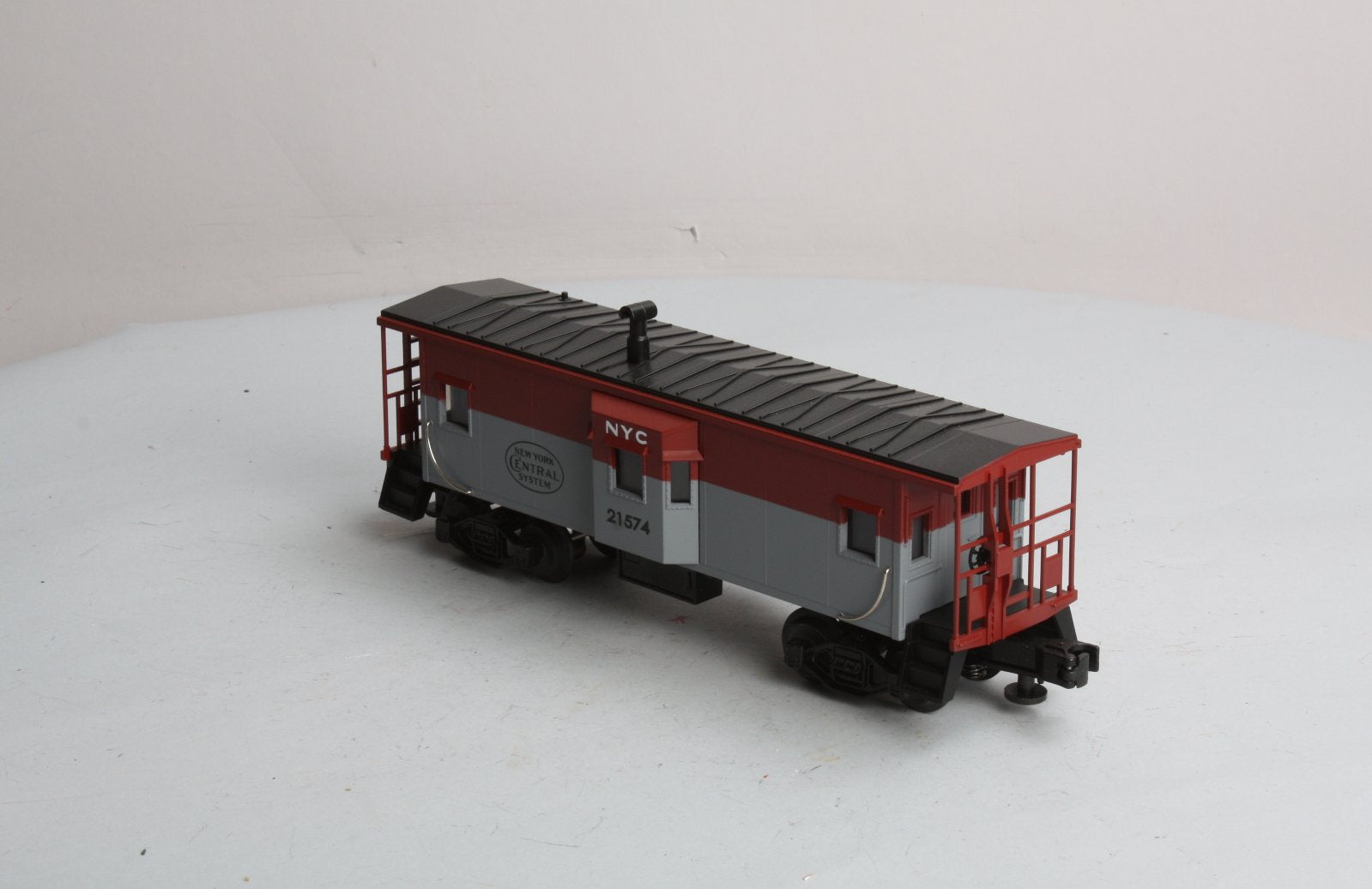 MTH 30-7712 O Gauge New York Central Pacemaker Bay Window Caboose #21574 LN/Box