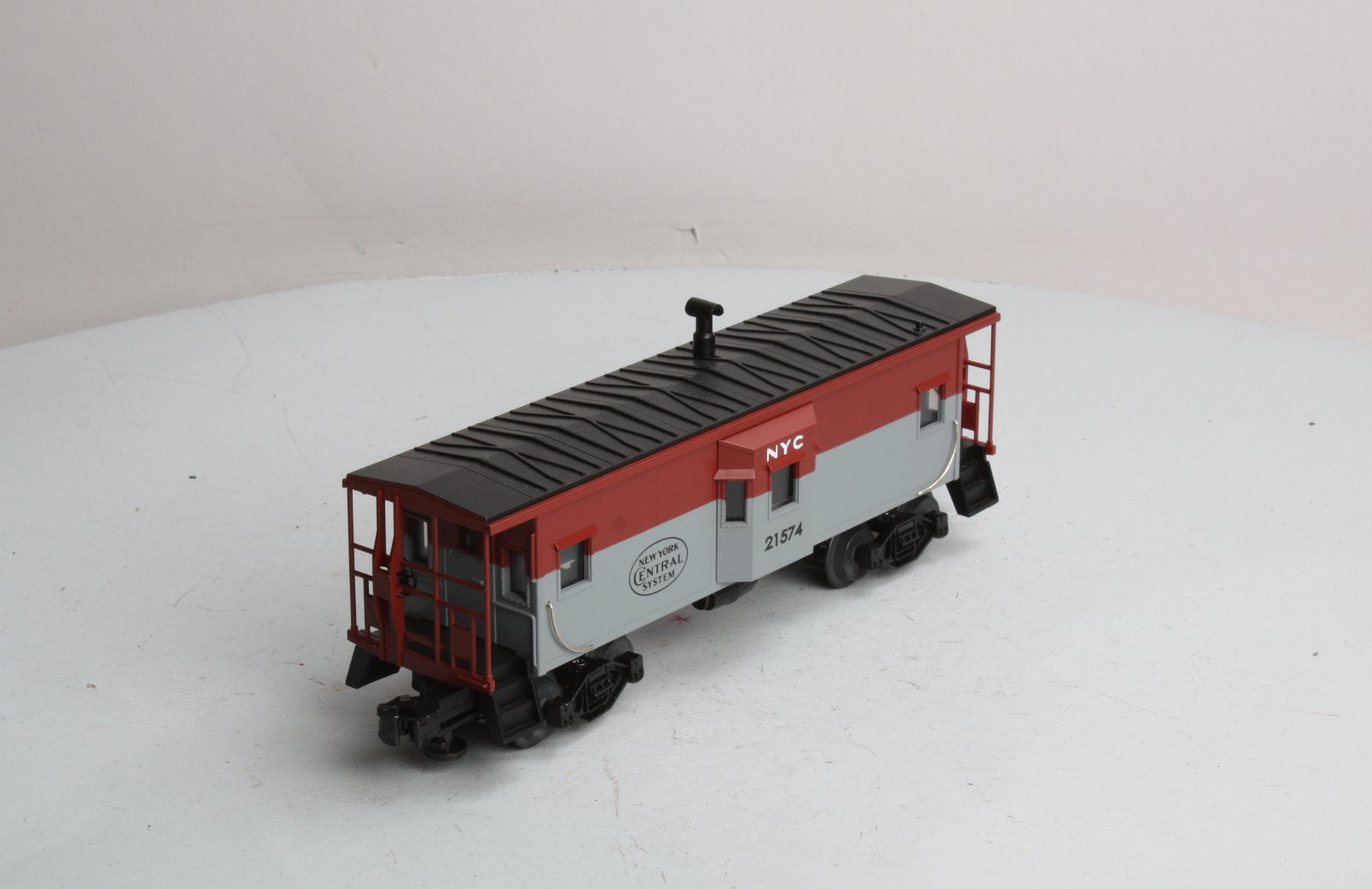 MTH 30-7712 O Gauge New York Central Pacemaker Bay Window Caboose #21574 LN/Box