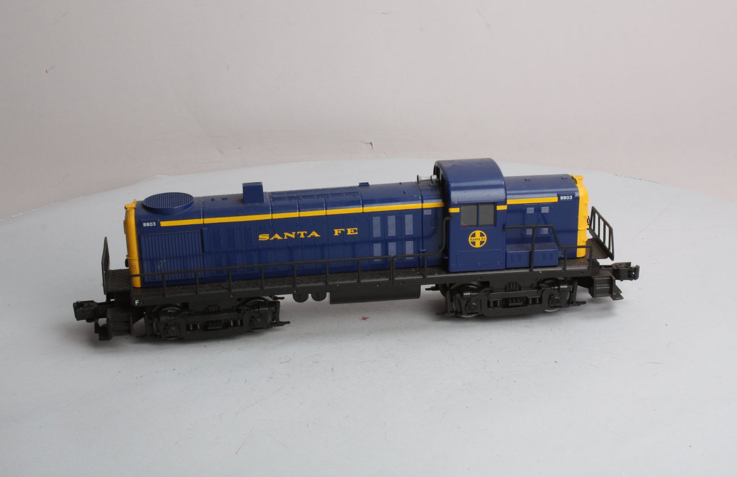 Lionel 6-18803 O Gauge Santa Fe RS-3 Diesel Locomotive LN/Box