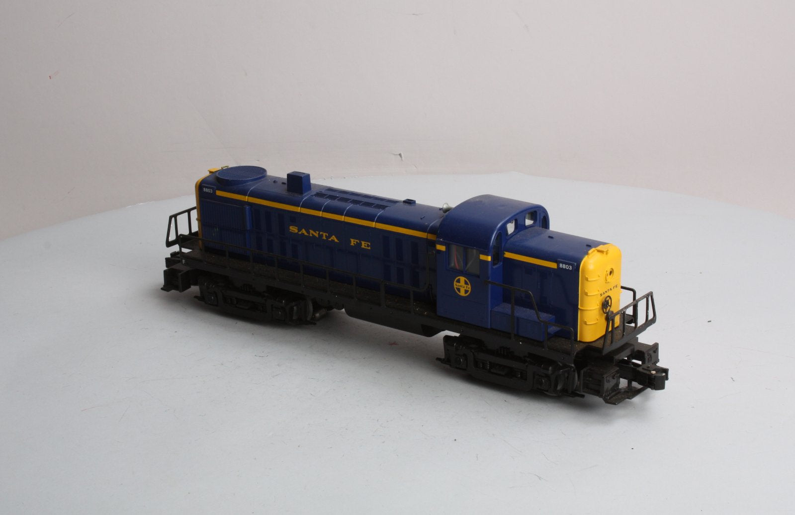 Lionel 6-18803 O Gauge Santa Fe RS-3 Diesel Locomotive LN/Box