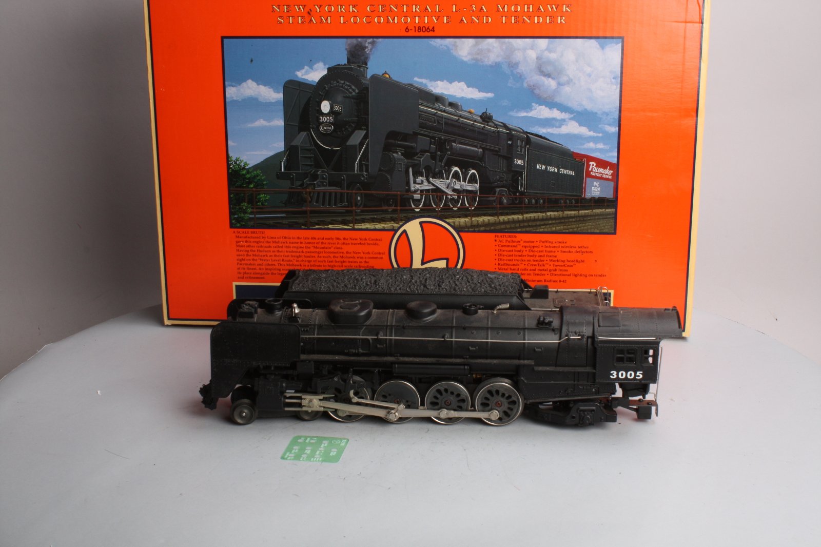 Lionel 6-18064 O Gauge NYC L-3A 4-8-2 Mohawk Steam Locomotive & Tender #3005 LN/Box