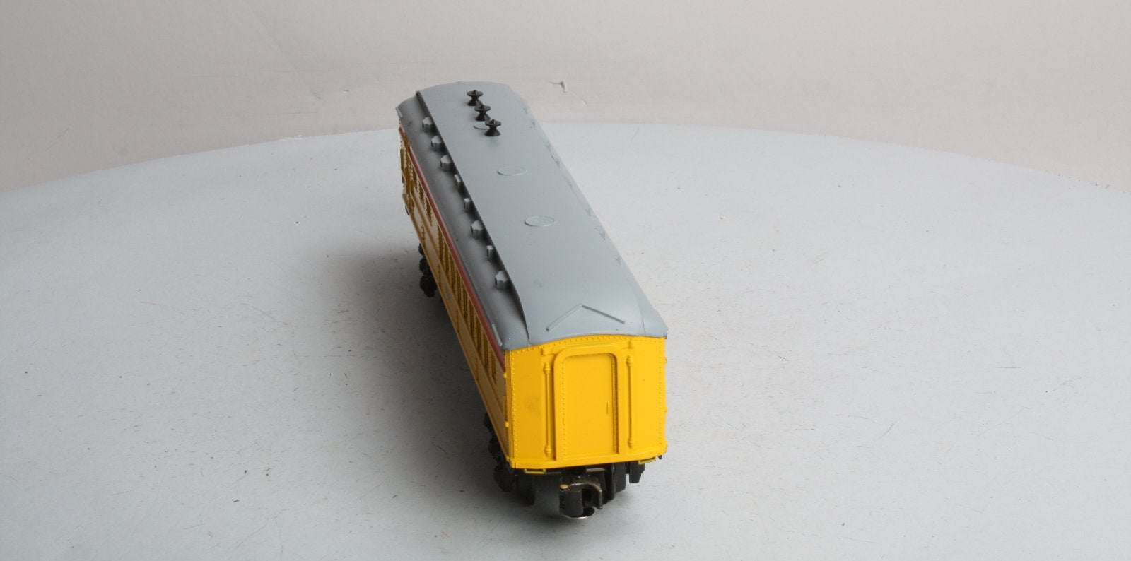 Lionel 6-9586 O Gauge Chessie Steam Special Dining Car #9586 LN/Box