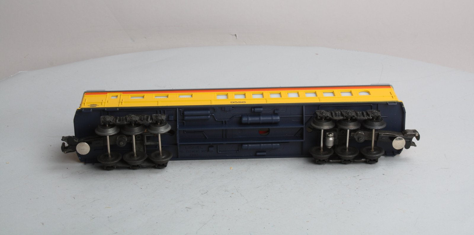 Lionel 6-9586 O Gauge Chessie Steam Special Dining Car #9586 LN/Box
