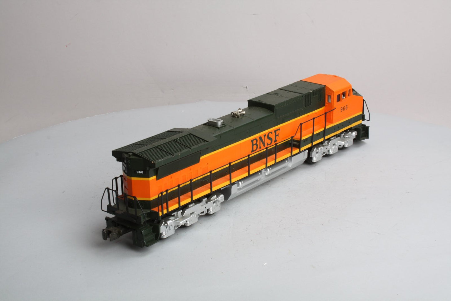 MTH 20-2172-1 O Burlington Northern Santa Fe Dash-9 Diesel Engine w/PS1 #966 EX/Box