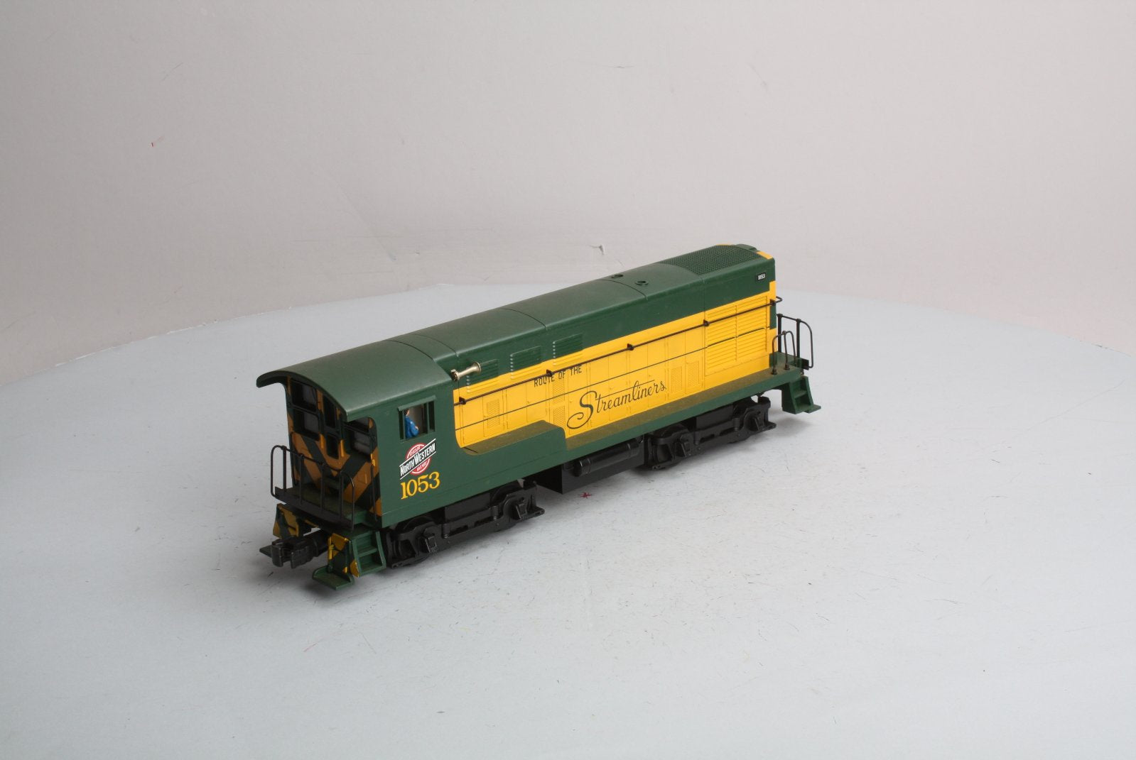 MTH 20-2078-1 O C&NW FM H-10-44 Diesel Engine w/PS1 #1054 LN/Box
