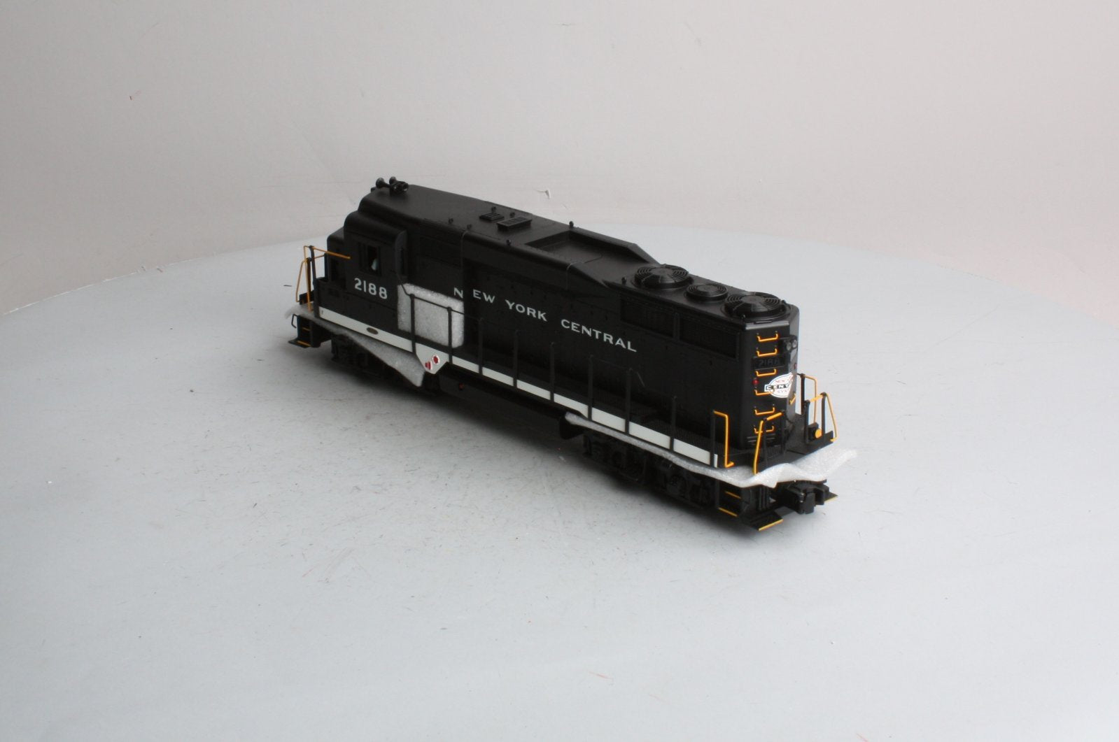 MTH 20-2276-1 New York Central GP-30 Diesel Engine w/PS 2.0 #2188 NIB