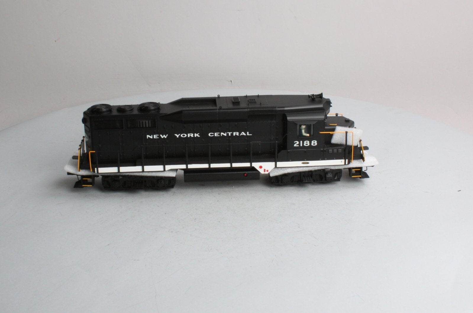 MTH 20-2276-1 New York Central GP-30 Diesel Engine w/PS 2.0 #2188 NIB