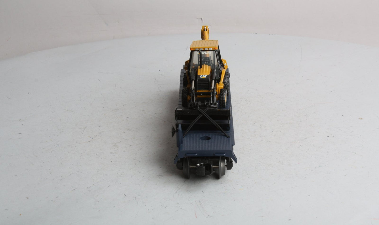 Lionel 6-29442 O Gauge CSX Flatcar with Backhoe #600513 LN/Box
