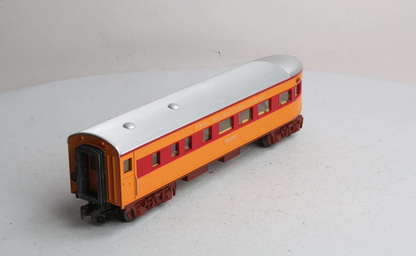 MTH 30-6090-4 O Milwaukee Road Hiawatha "Miller" Observation Car LN/Box