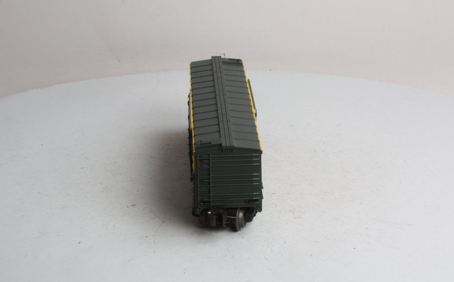 Lionel 6-16121 O Gauge Chicago & Northwestern Single Door Stock Car LN