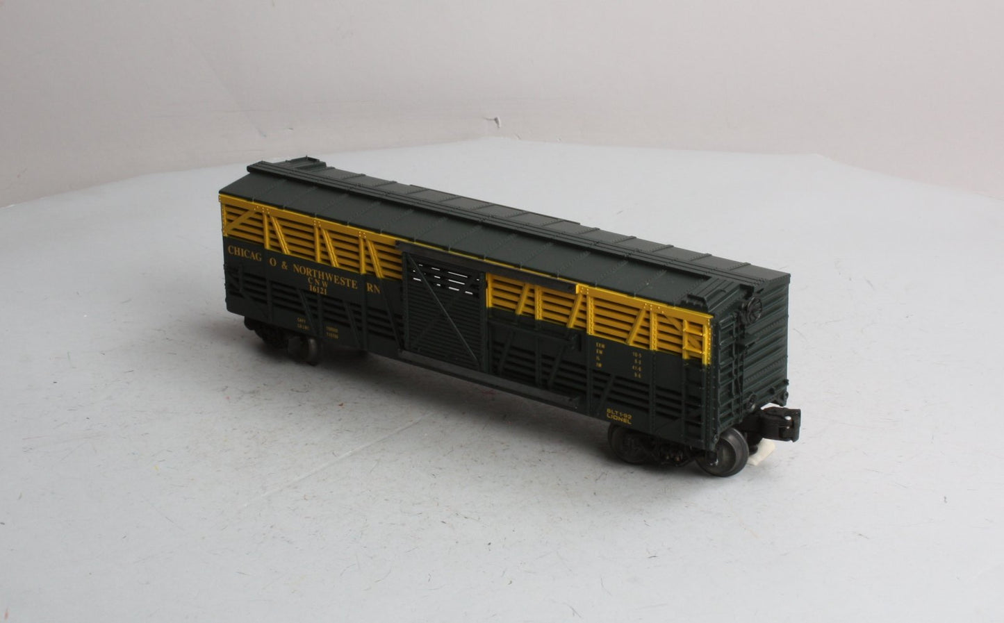 Lionel 6-16121 O Gauge Chicago & Northwestern Single Door Stock Car LN