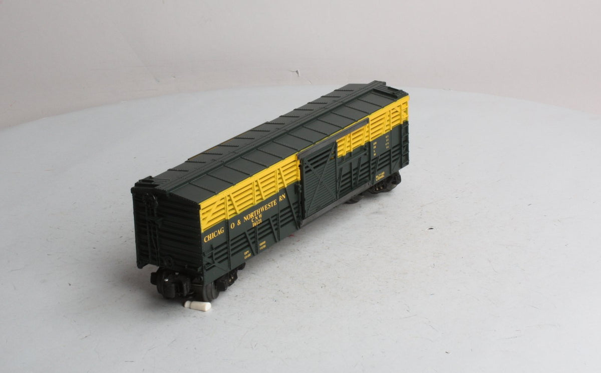 Lionel 6-16121 O Gauge Chicago & Northwestern Single Door Stock Car LN/Box