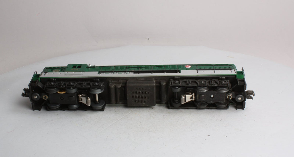 Lionel 6-18301 O Southern Fairbanks Morse Trainmaster Diesel Locomotive #8301 LN/Box