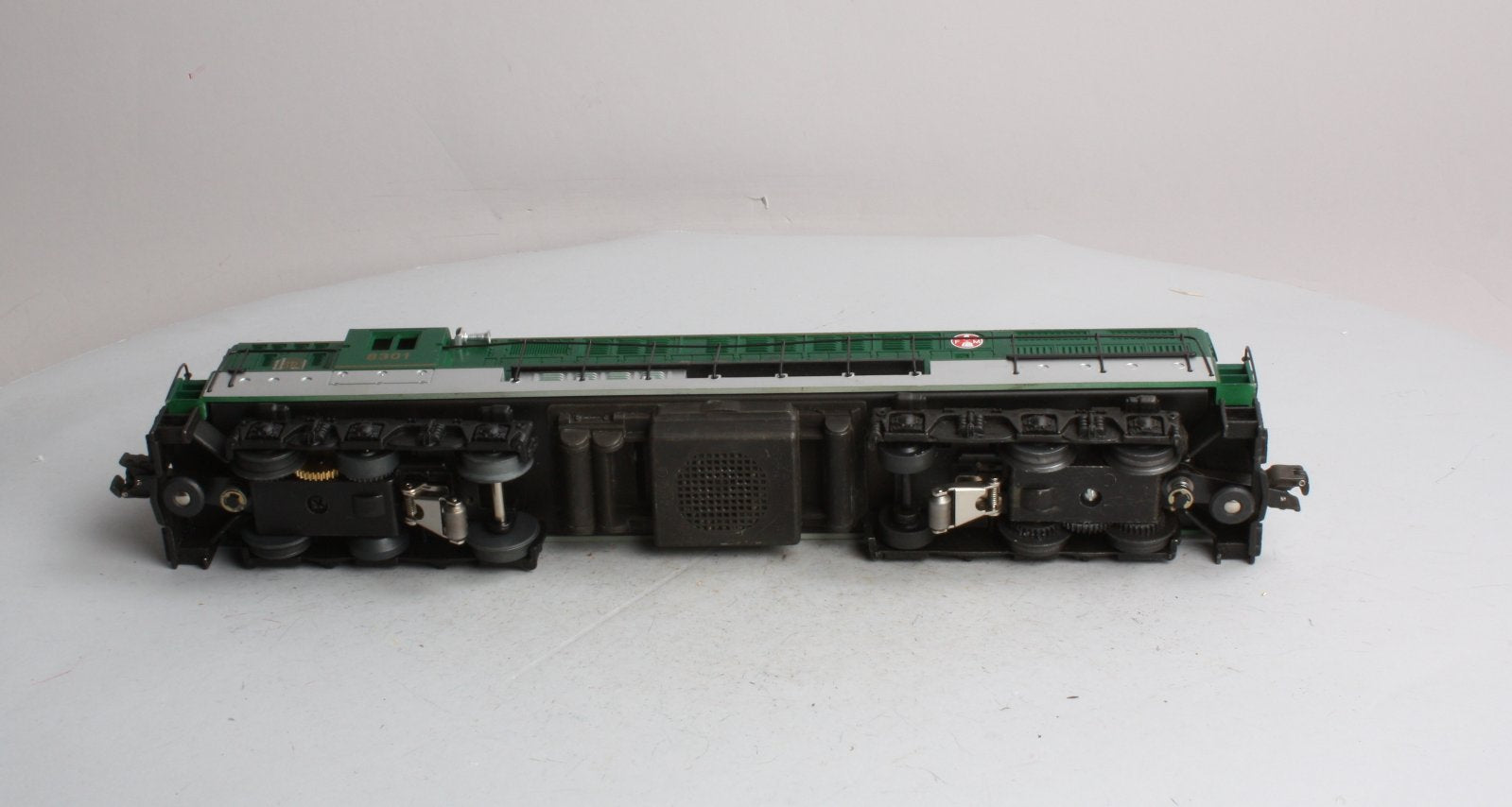 Lionel 6-18301 O Gauge Southern Fairbanks Morse Trainmaster Diesel Locomotive NIB