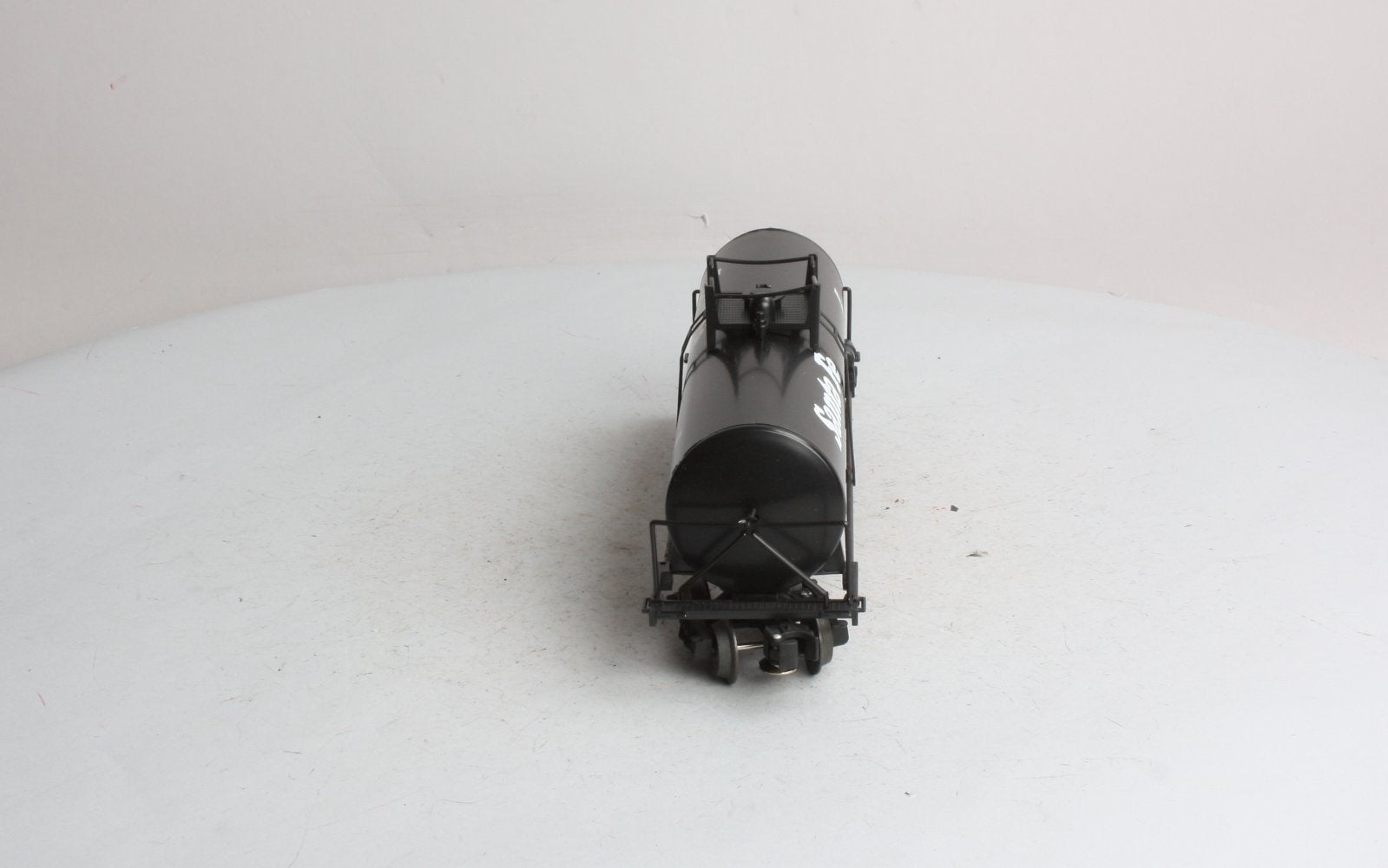 Lionel 6-17900 O Gauge Santa Fe Unibody Single Dome Tank Car #17900 LN/Box