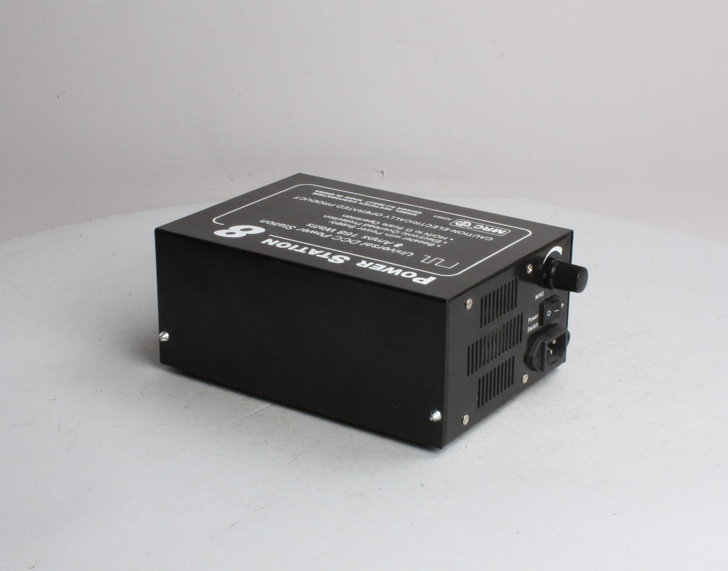 MRC AD501 DCC Power Station 8 (8 Amp booster)