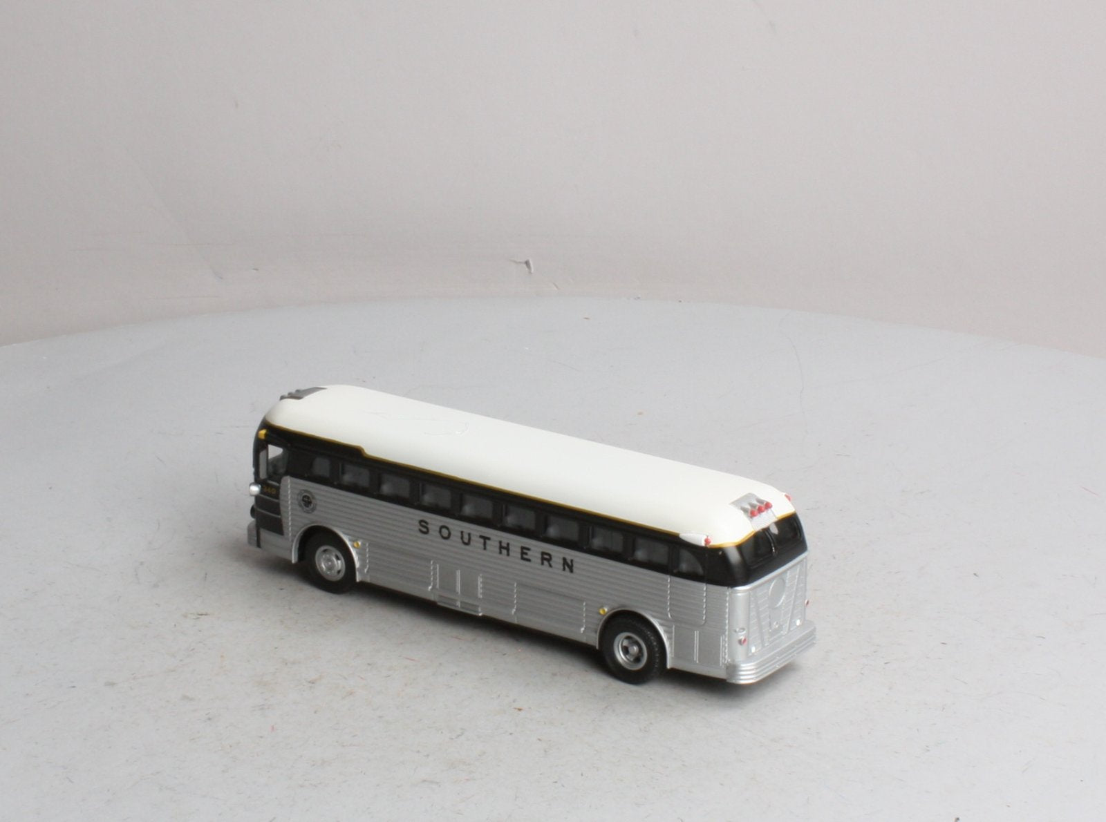 MTH 30-50059 Die-Cast Southern Bus #340