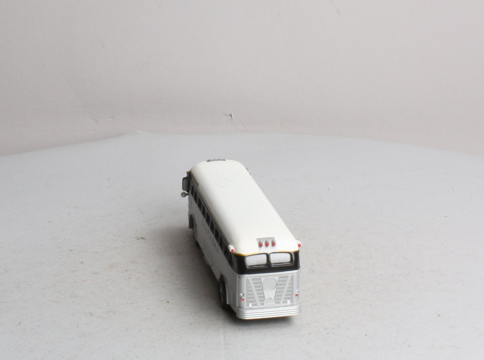 MTH 30-50059 Die-Cast Southern Bus #340