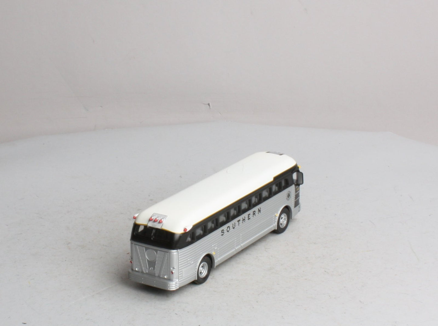 MTH 30-50059 Die-Cast Southern Bus #340