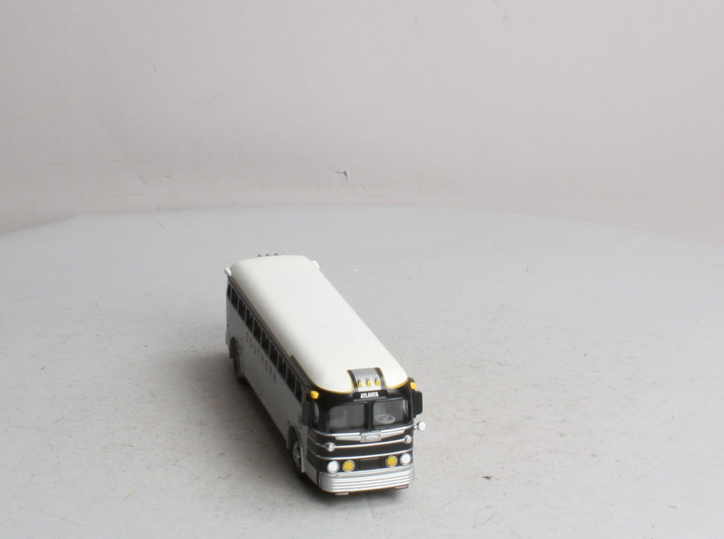 MTH 30-50059 Die-Cast Southern Bus #340
