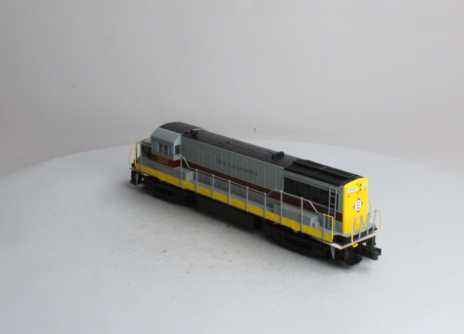 Weaver 1329-LP O Erie Lackawanna U25B Diesel Locomotive w/Sound #2520 - 3-Rail LN/Box