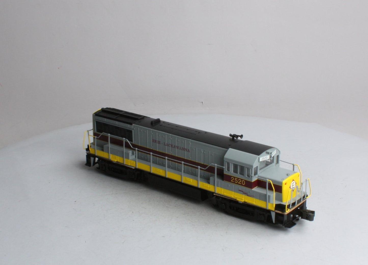 Weaver 1329-LP O Erie Lackawanna U25B Diesel Locomotive w/Sound #2520 - 3-Rail LN/Box