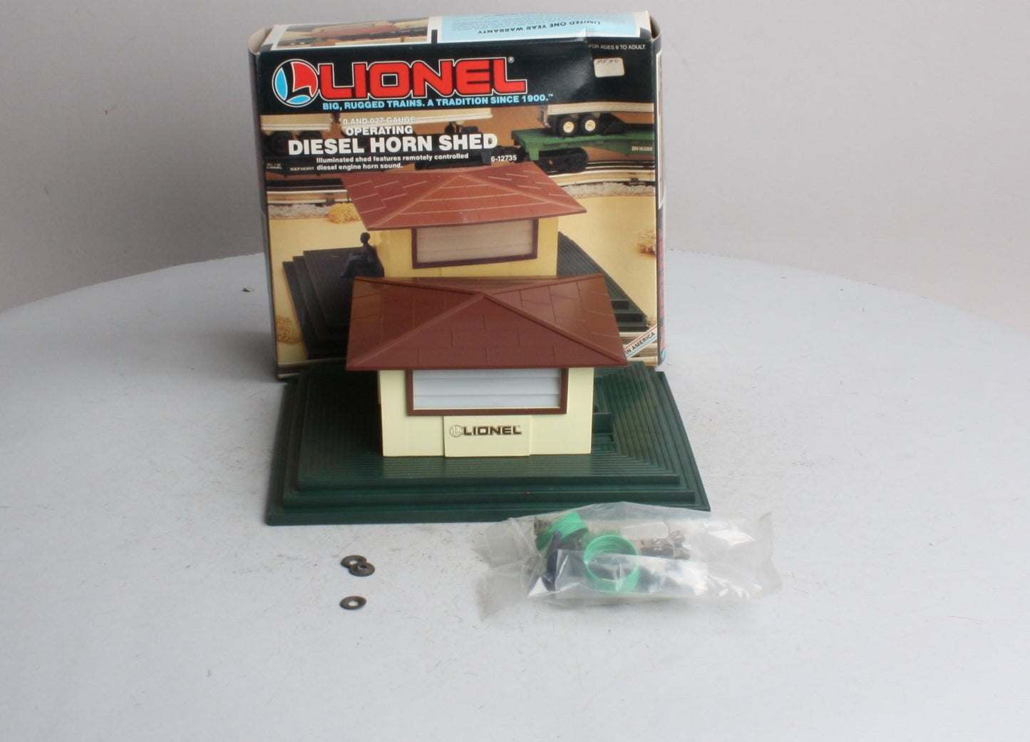 Lionel 6-12735 O Gauge Diesel Horn Shed LN/Box