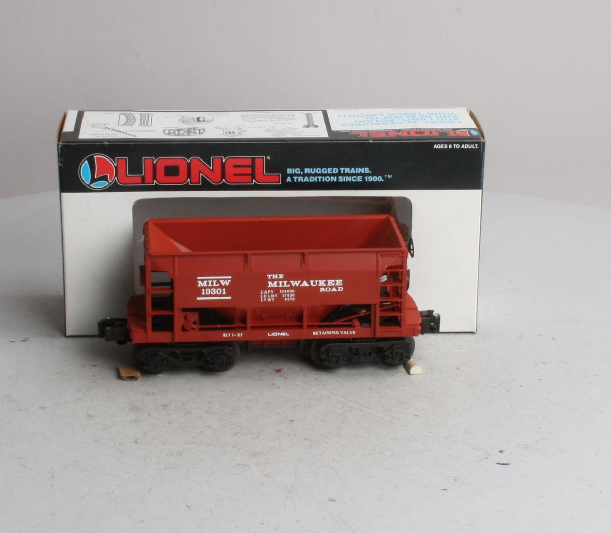 Lionel 6-19301 O Gauge Milwaukee Road Ore Car LN/Box