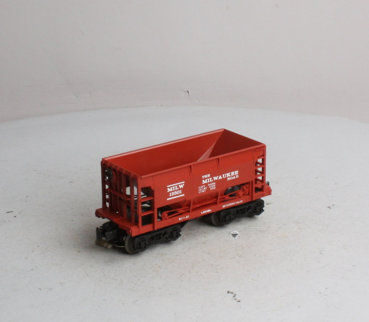 Lionel 6-19301 O Gauge Milwaukee Road Ore Car LN/Box