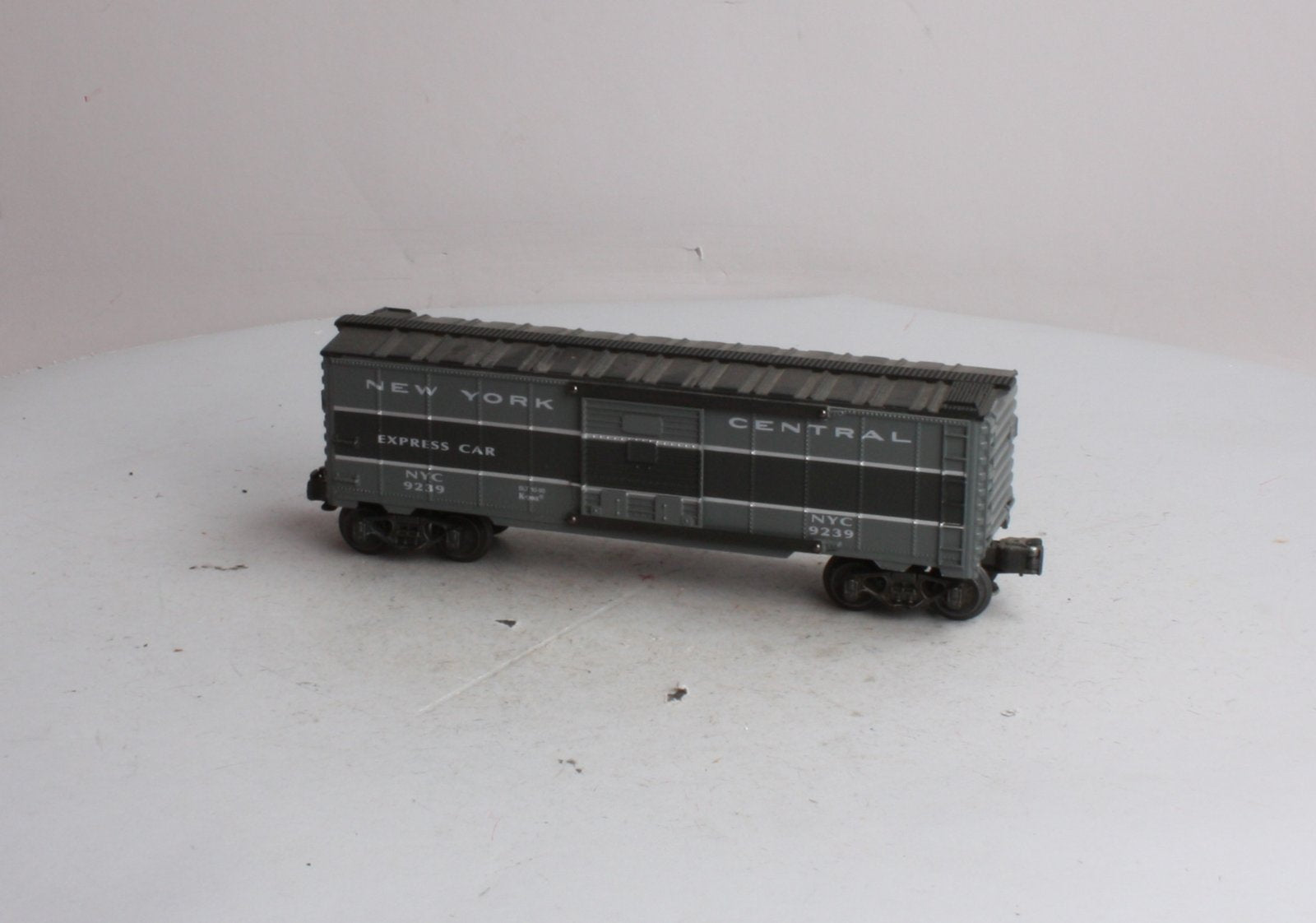 K-Line K71-6450 NYC Express Boxcar # 9239 LN/Box