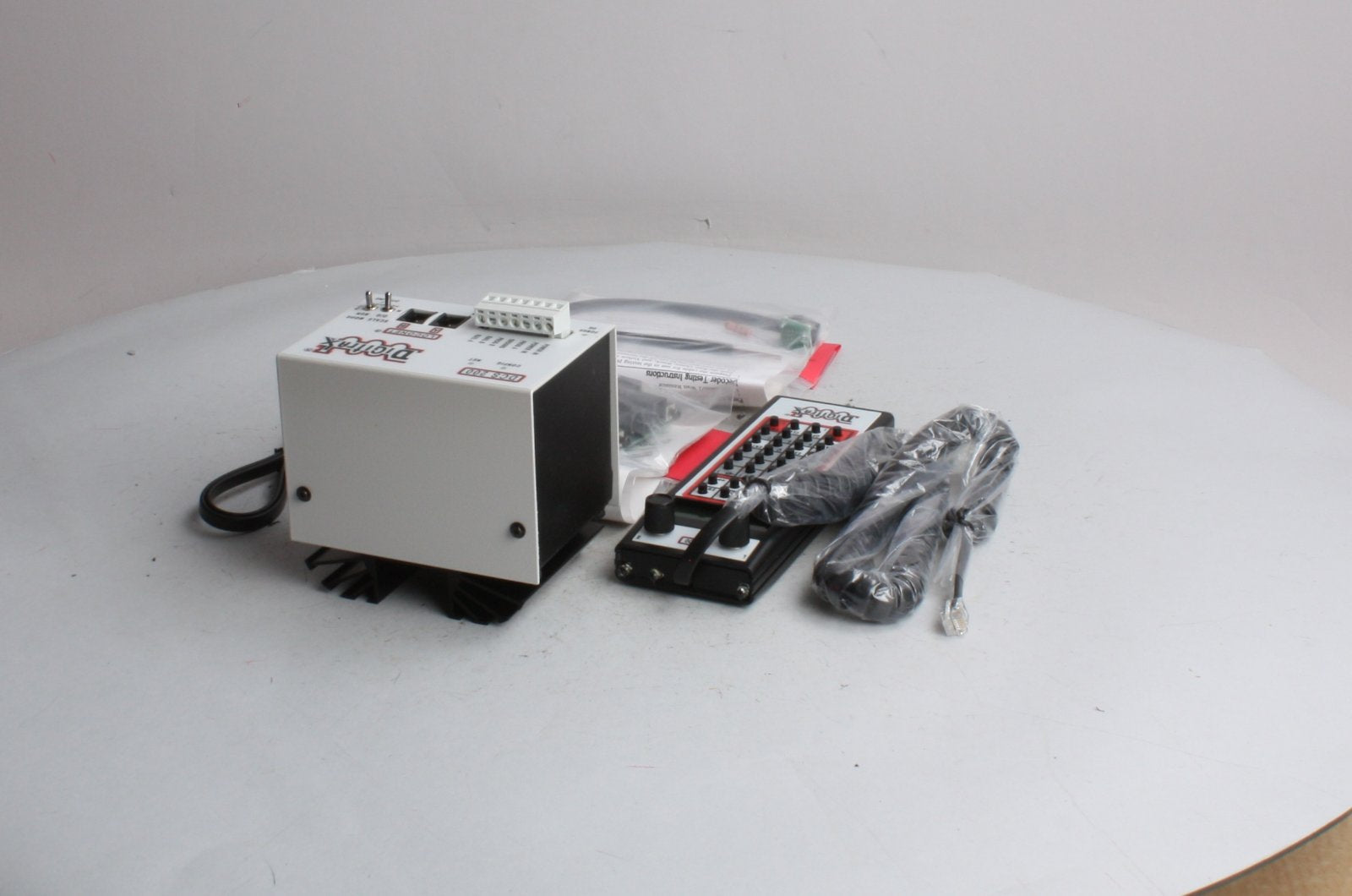 Digitrax SCF200 Super Chief Premium Set - 8 AMP