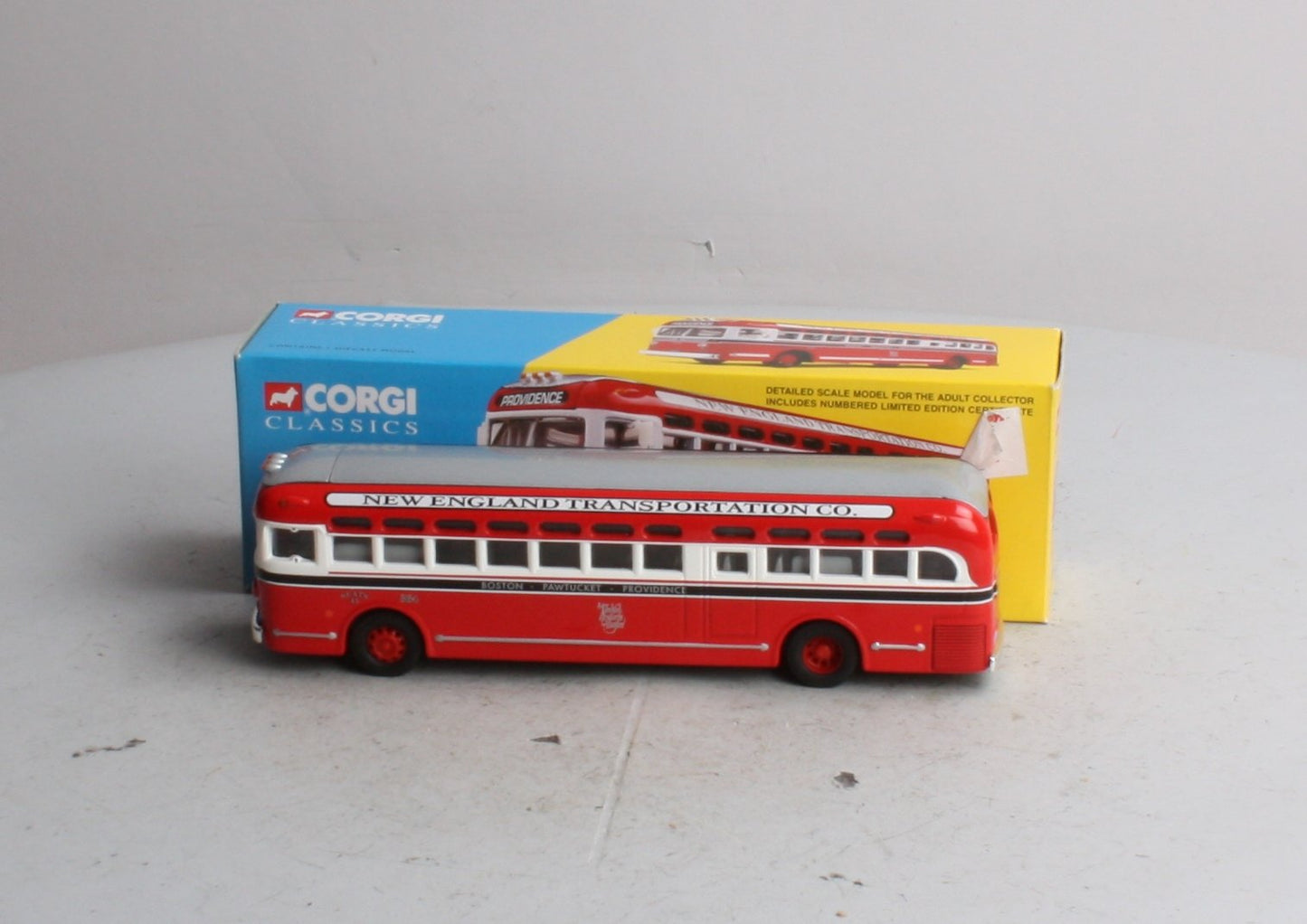 Corgi 54009 1:50 New England Transportation GM 4507