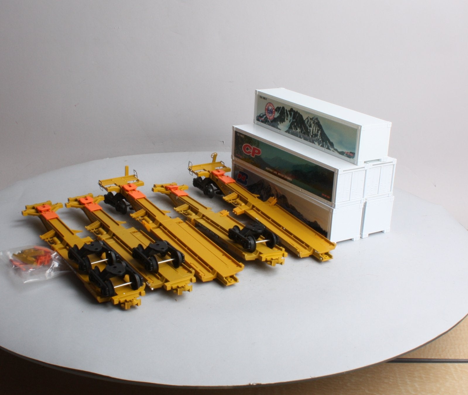 K-Line K77026 O Gauge TCA 5-Unit TTAX Set NIB