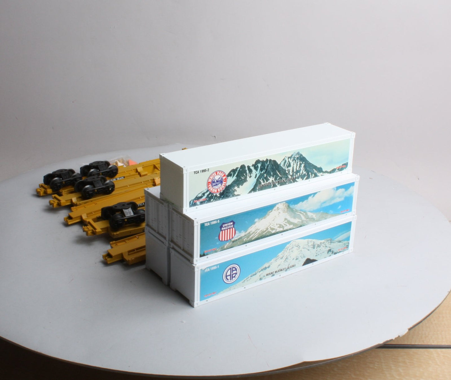 K-Line K77026 O Gauge TCA 5-Unit TTAX Set NIB