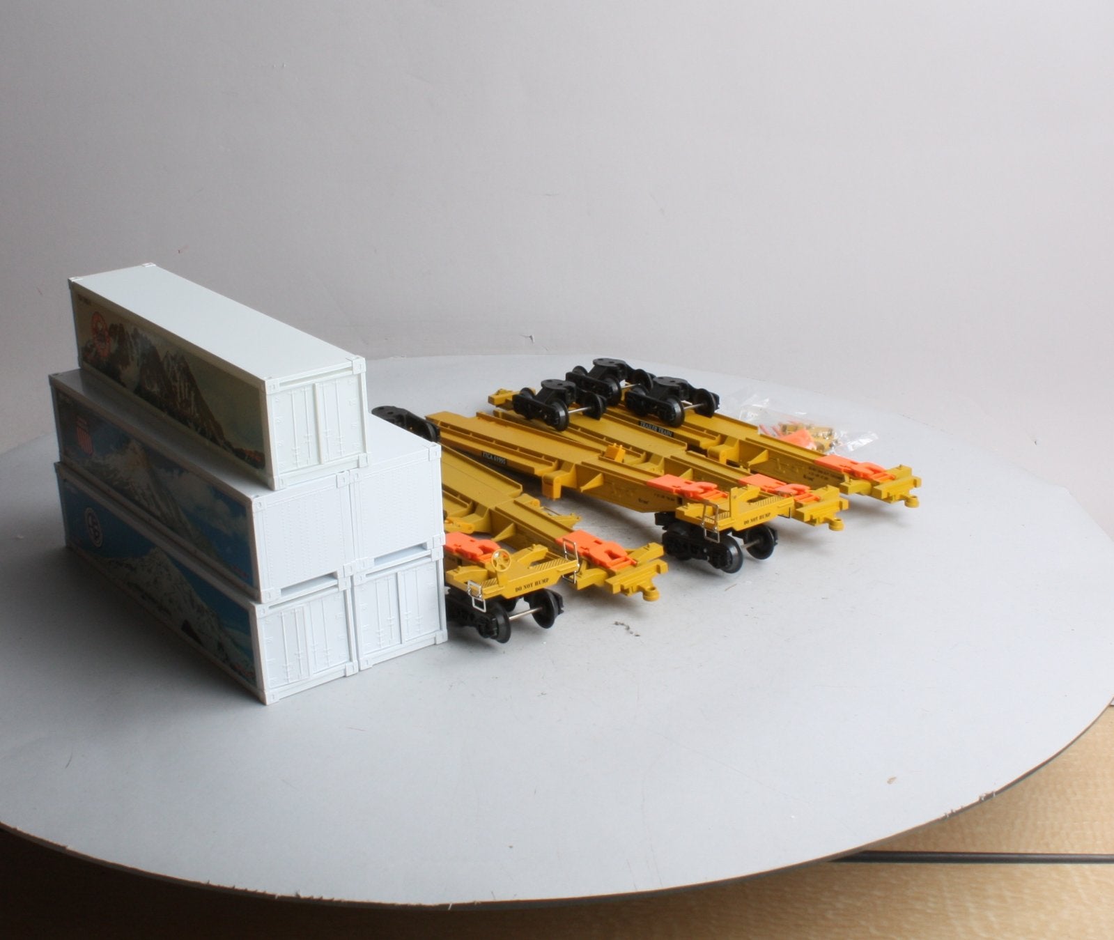 K-Line K77026 O Gauge TCA 5-Unit TTAX Set NIB