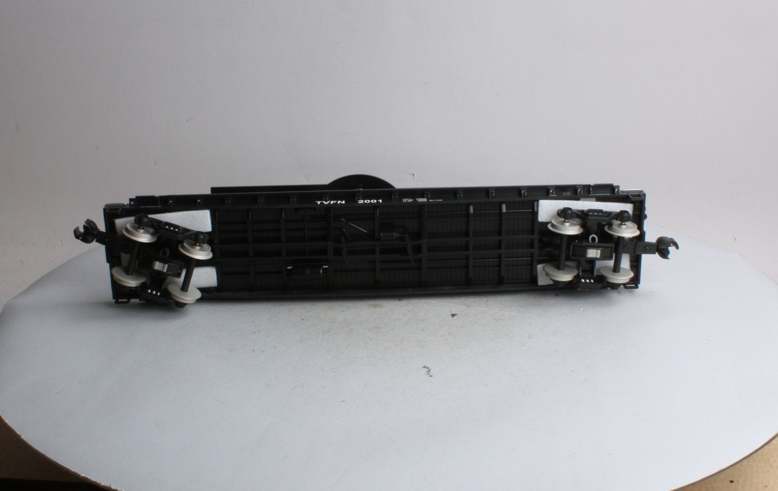 MTH 70-79013 G Scale Channel 4 News Operating Helicopter Car (Metal Wheels) MT/Box