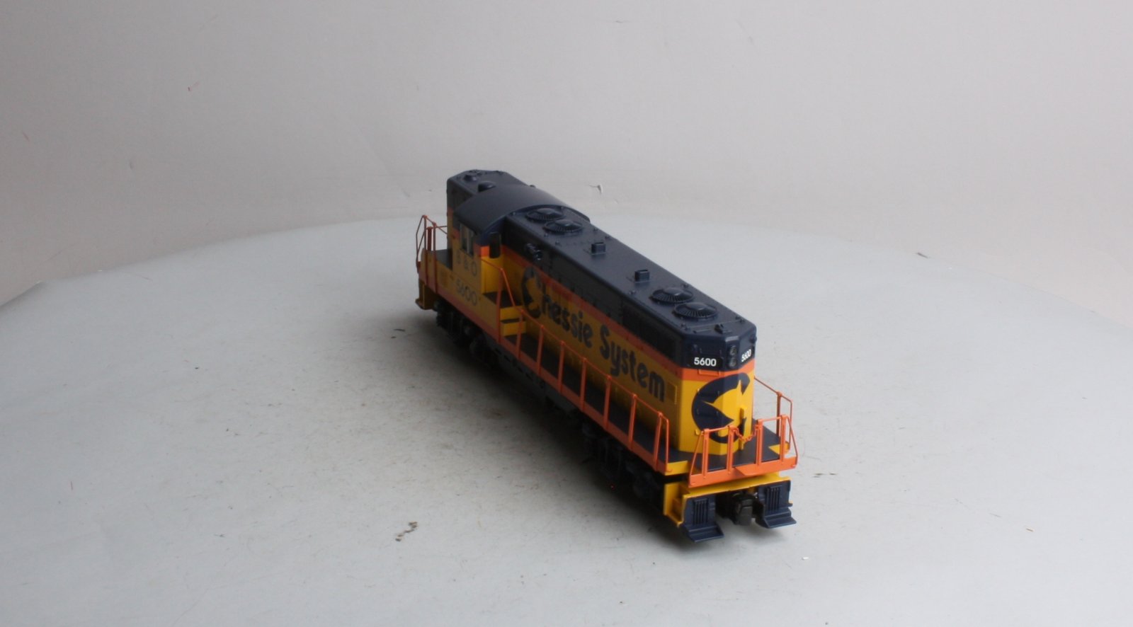 MTH 30-2355-1 Chessie GP-7 Diesel Engine with Proto-Sound 2.0 #5600  LN/Box