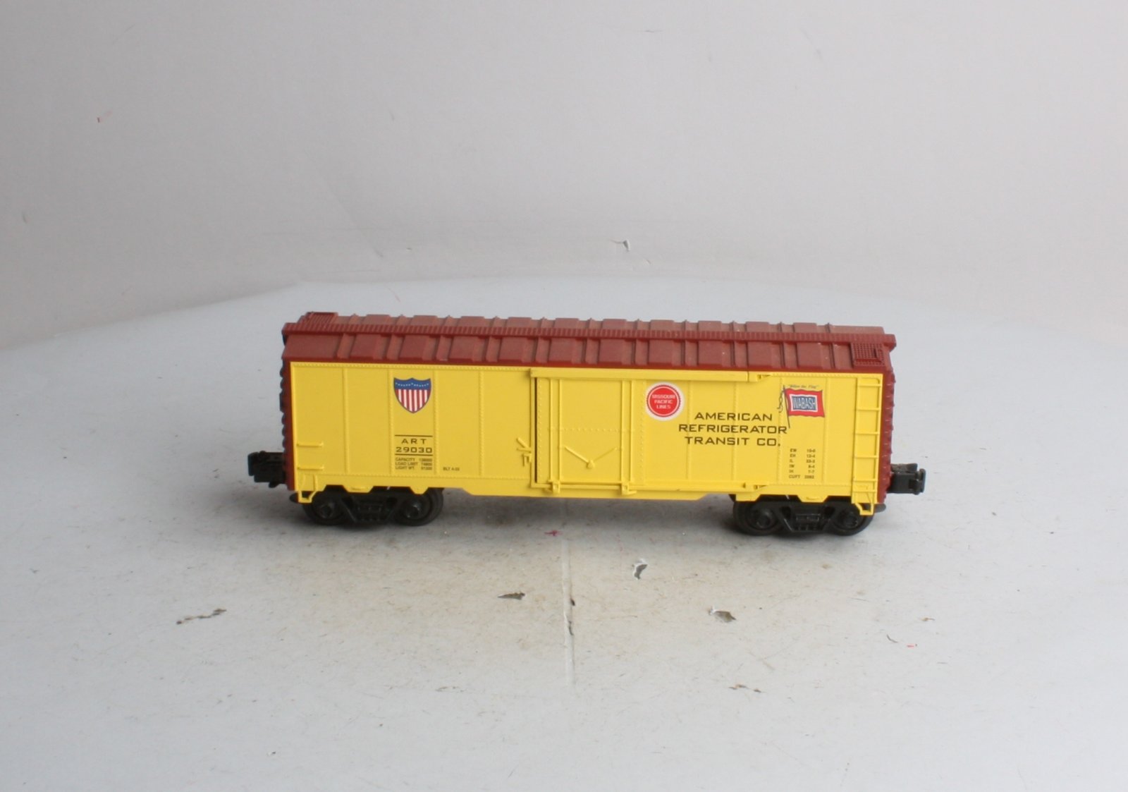 Industrial Rail 2001 O Gauge Wabash-Missouri Pacific Lines ART Reefer Car #29030 LN