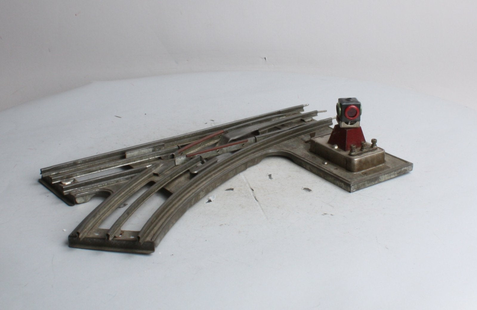 Lionel 222 Standard Gauge Remote Left Hand Switch