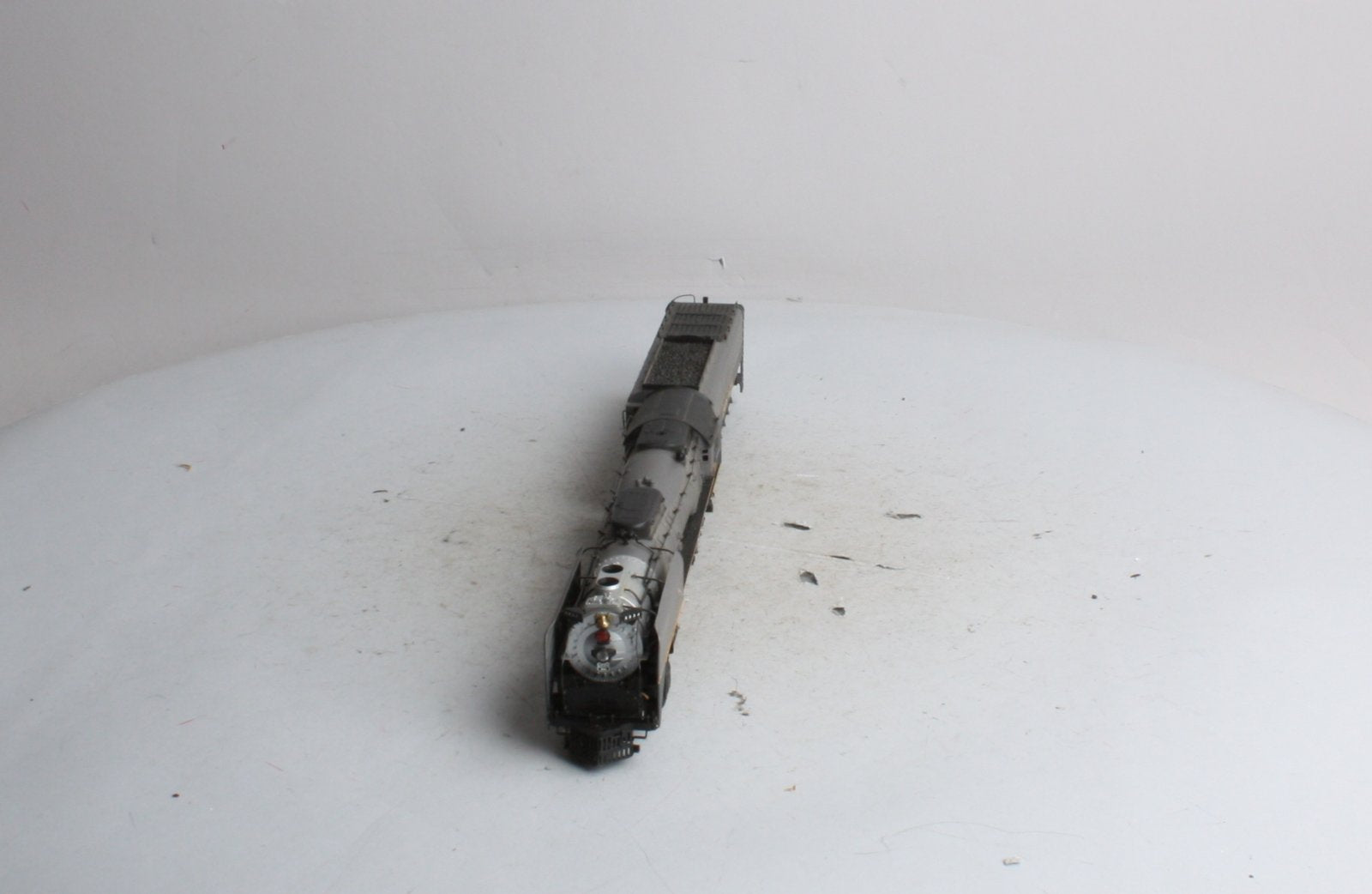 Rivarossi 836 HO Scale Union Pacific 4-8-4 Steam Locomotive and Tender #836 EX