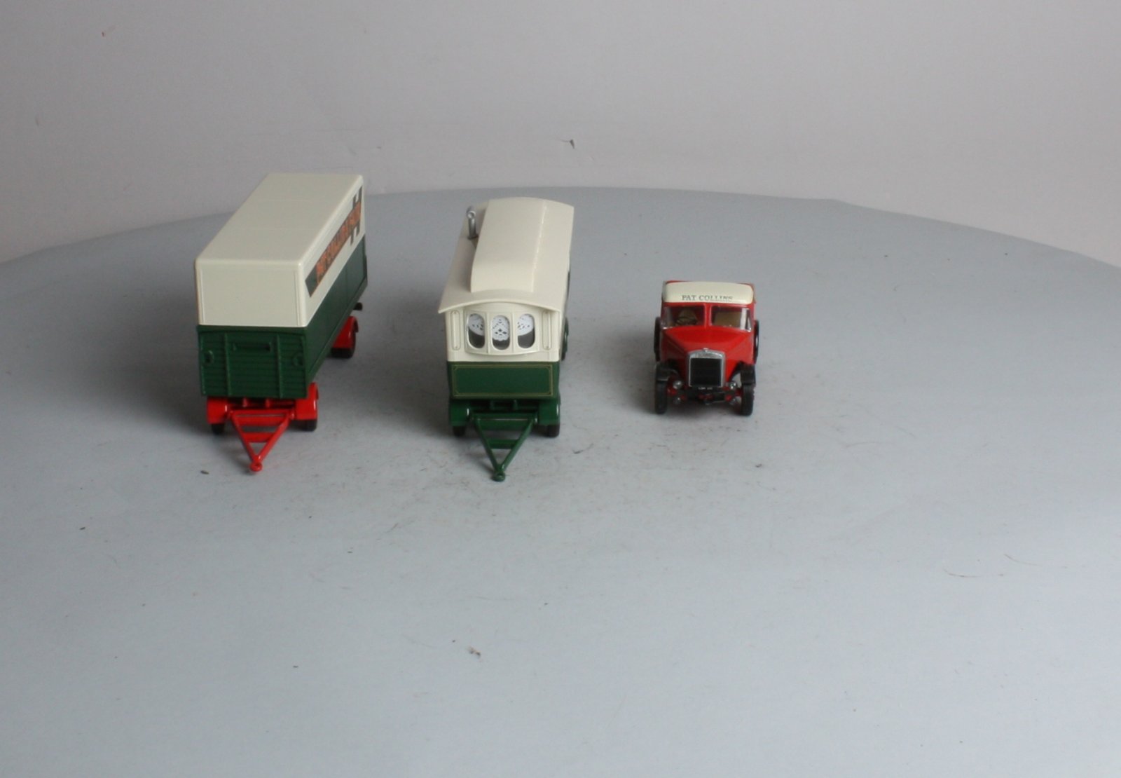Corgi 16502 1:50 Scammell Highwayman Ballast with Closed Trailer & Caravan Set MT/Box