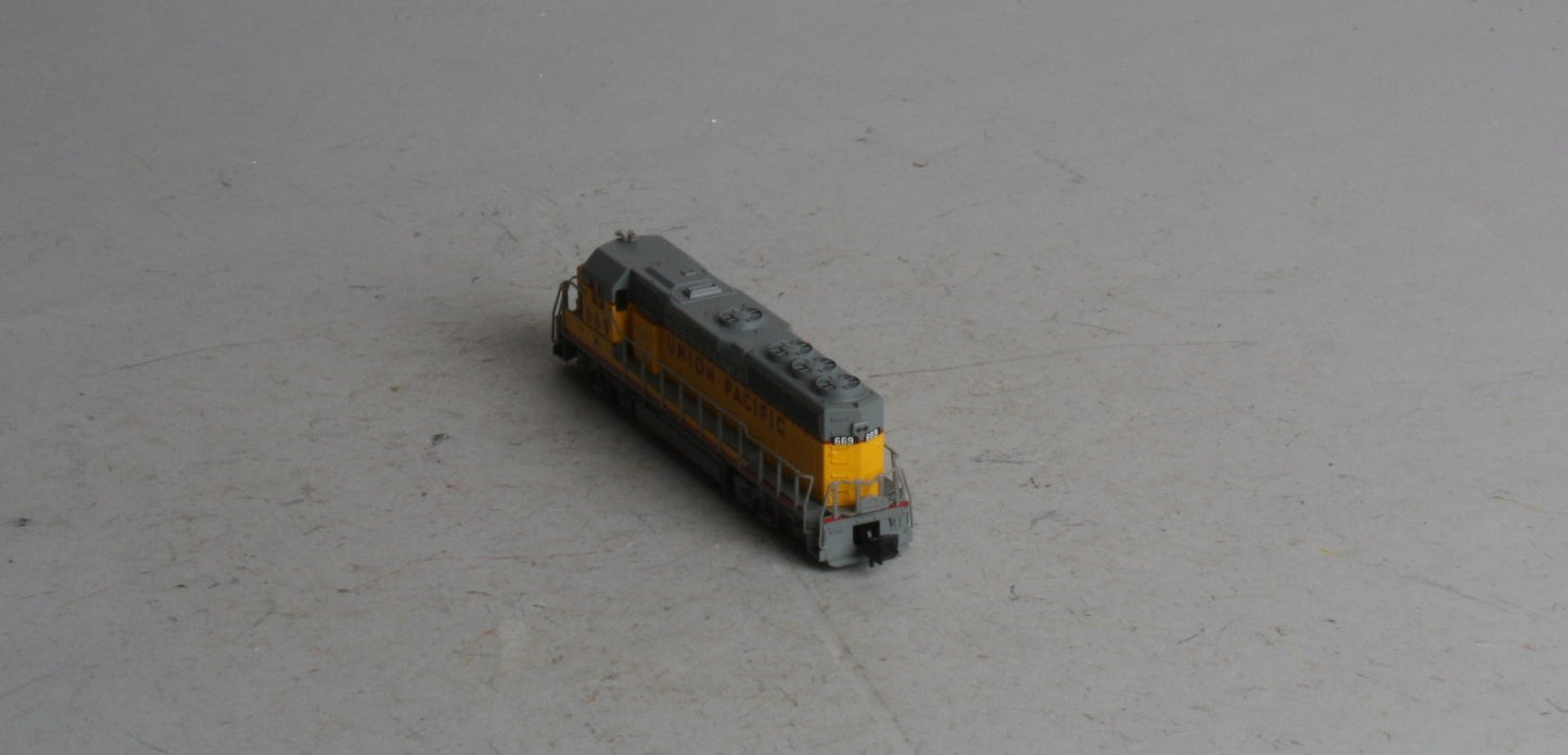 Atlas 48535 N Scale Union Pacific GP-40 Diesel Locomotive #669 LN/Box