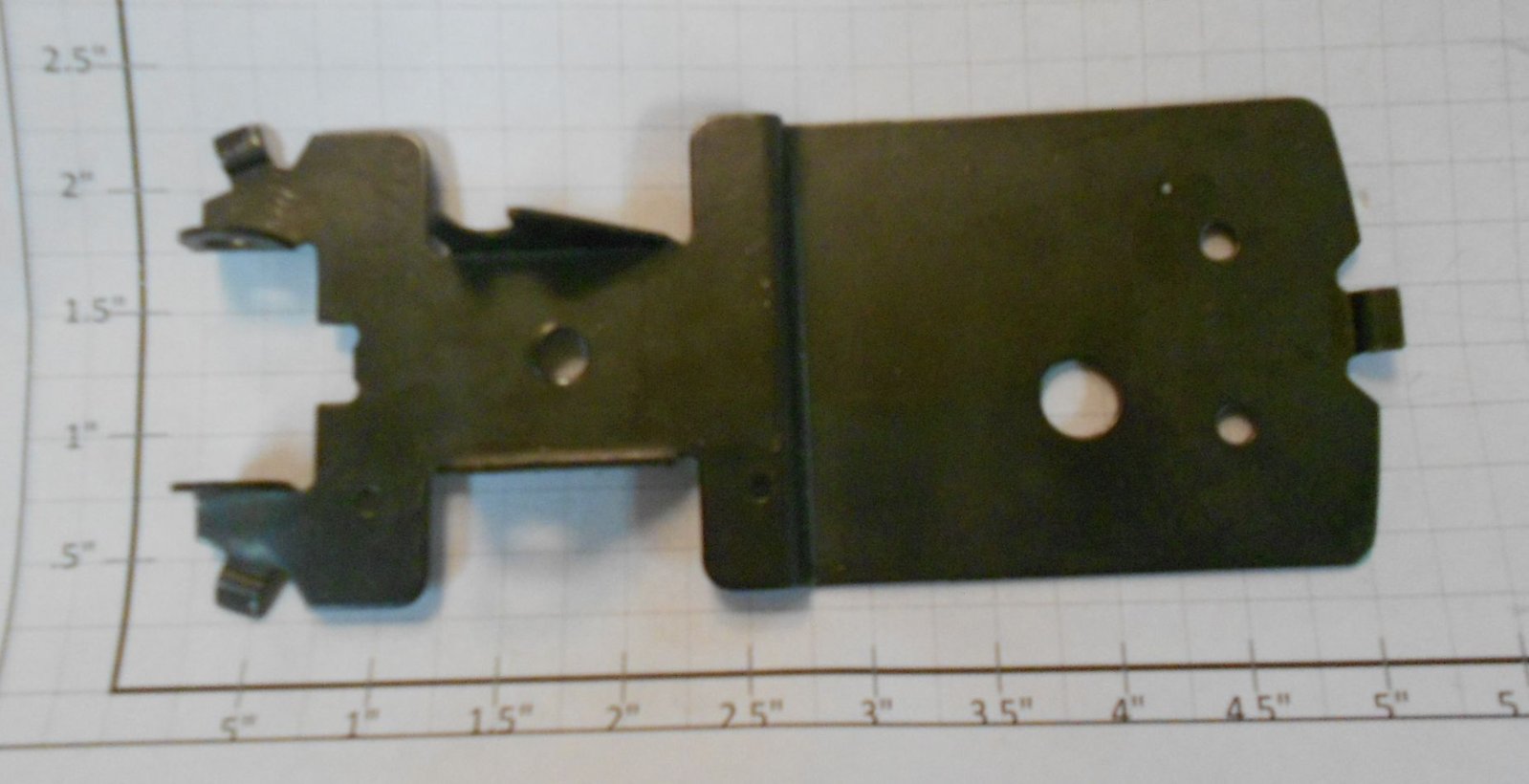 Lionel 2460-24 Cab Plate Assembly No Center Stud or Plain Stud