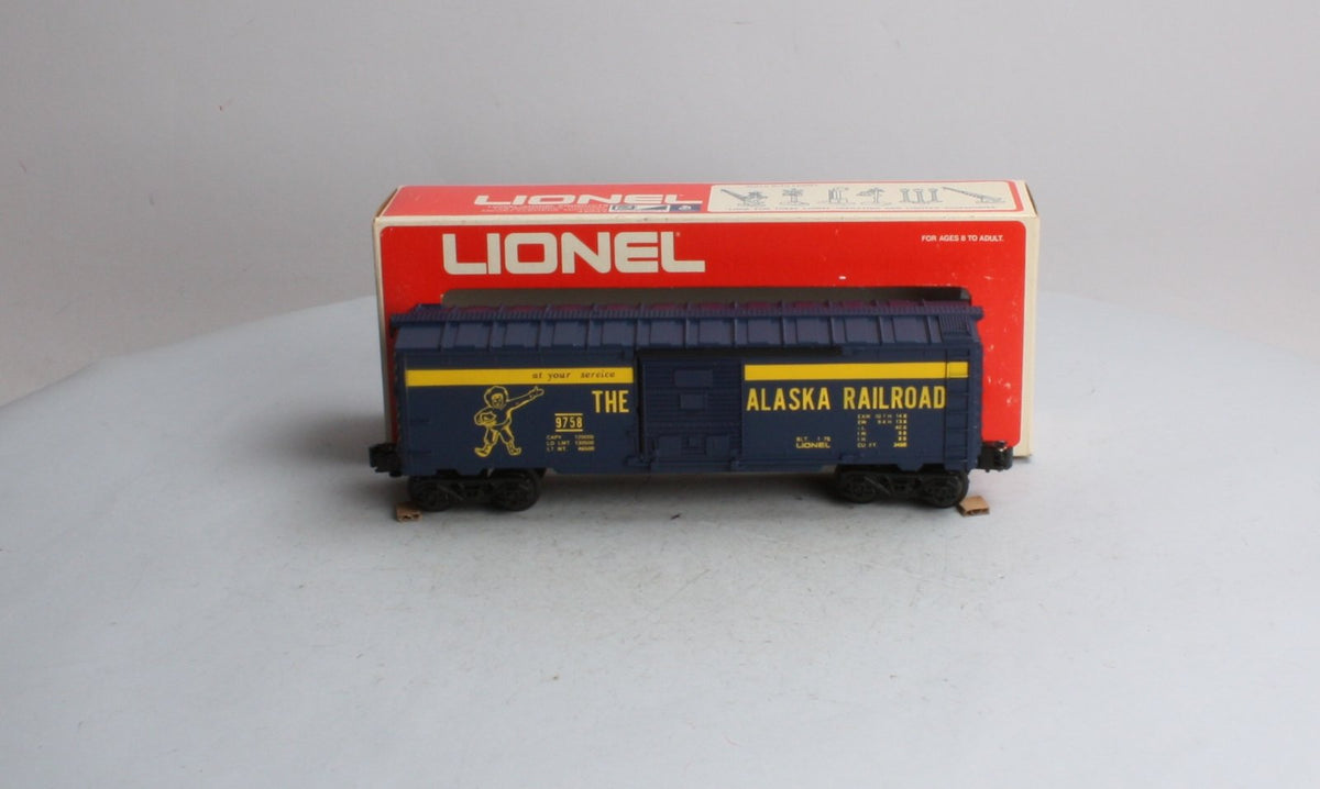 Lionel 6-9758 O Gauge Alaska Railroad Boxcar LN/Box