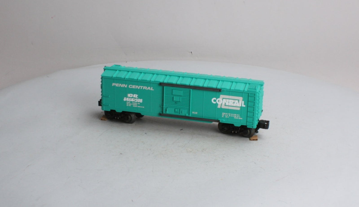 Lionel 6-29233 O Gauge Conrail Overstamp Penn Central Boxcar #6464-598 LN/Box