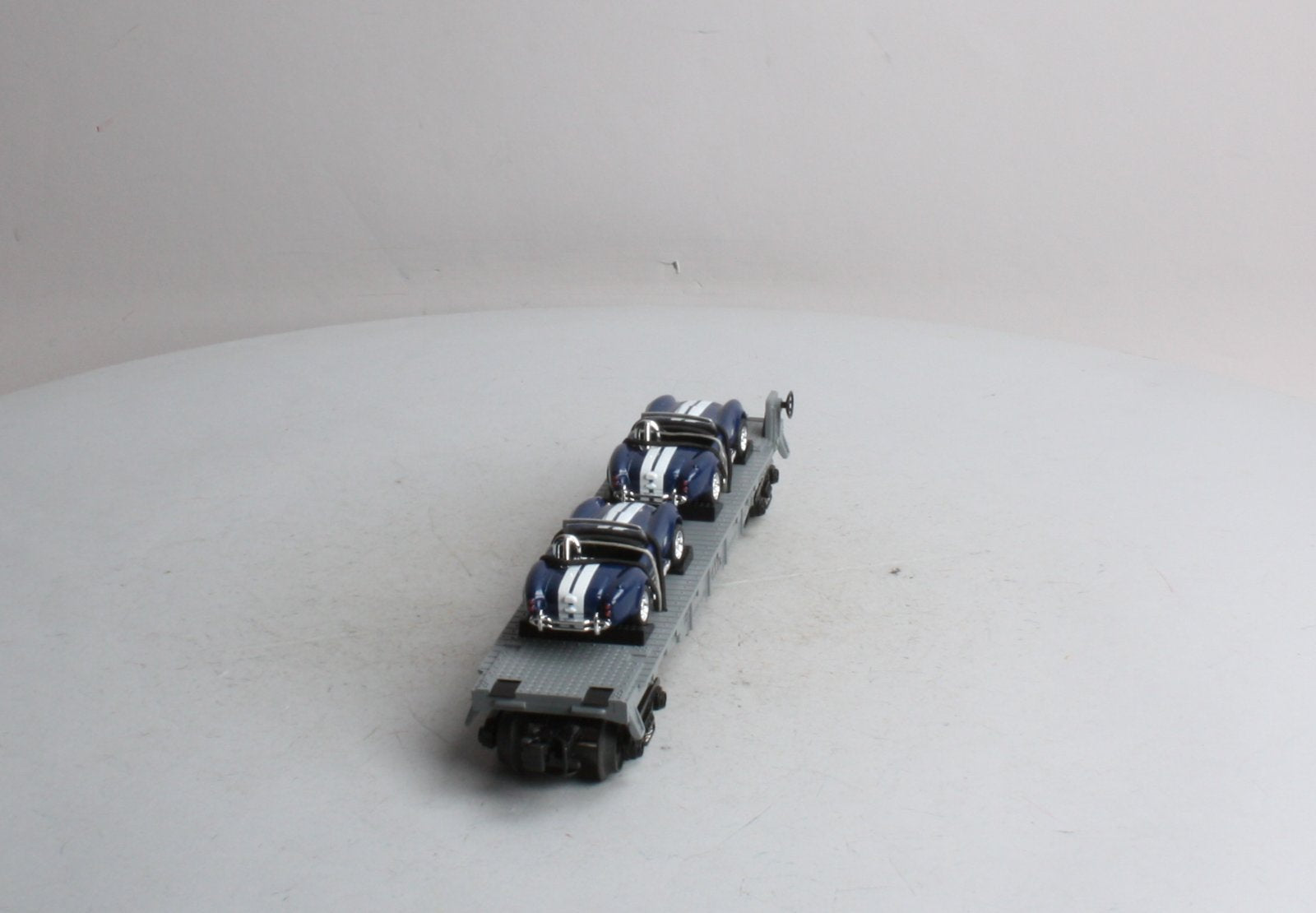 MTH 30-7660 O Gauge MTH Auto Transport Flatcar with Ertl '65 Shelby Cobra's NIB