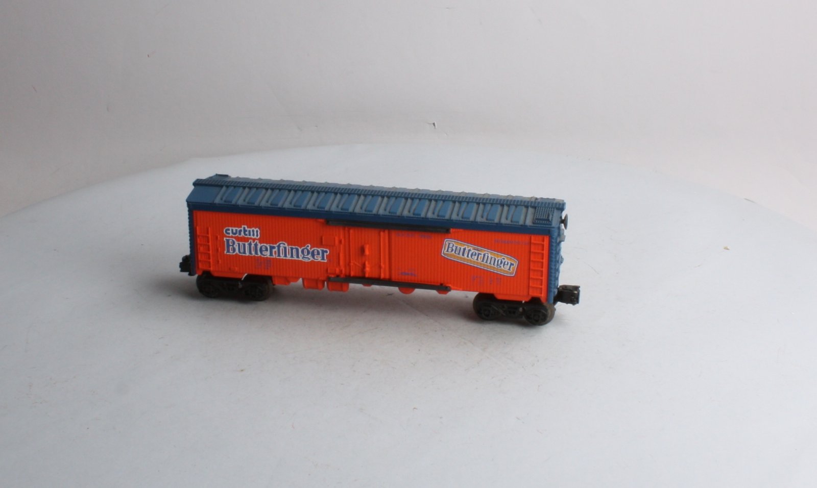 Lionel 6-9858 O Gauge Butterfinger Billboard Reefer Car LN/Box