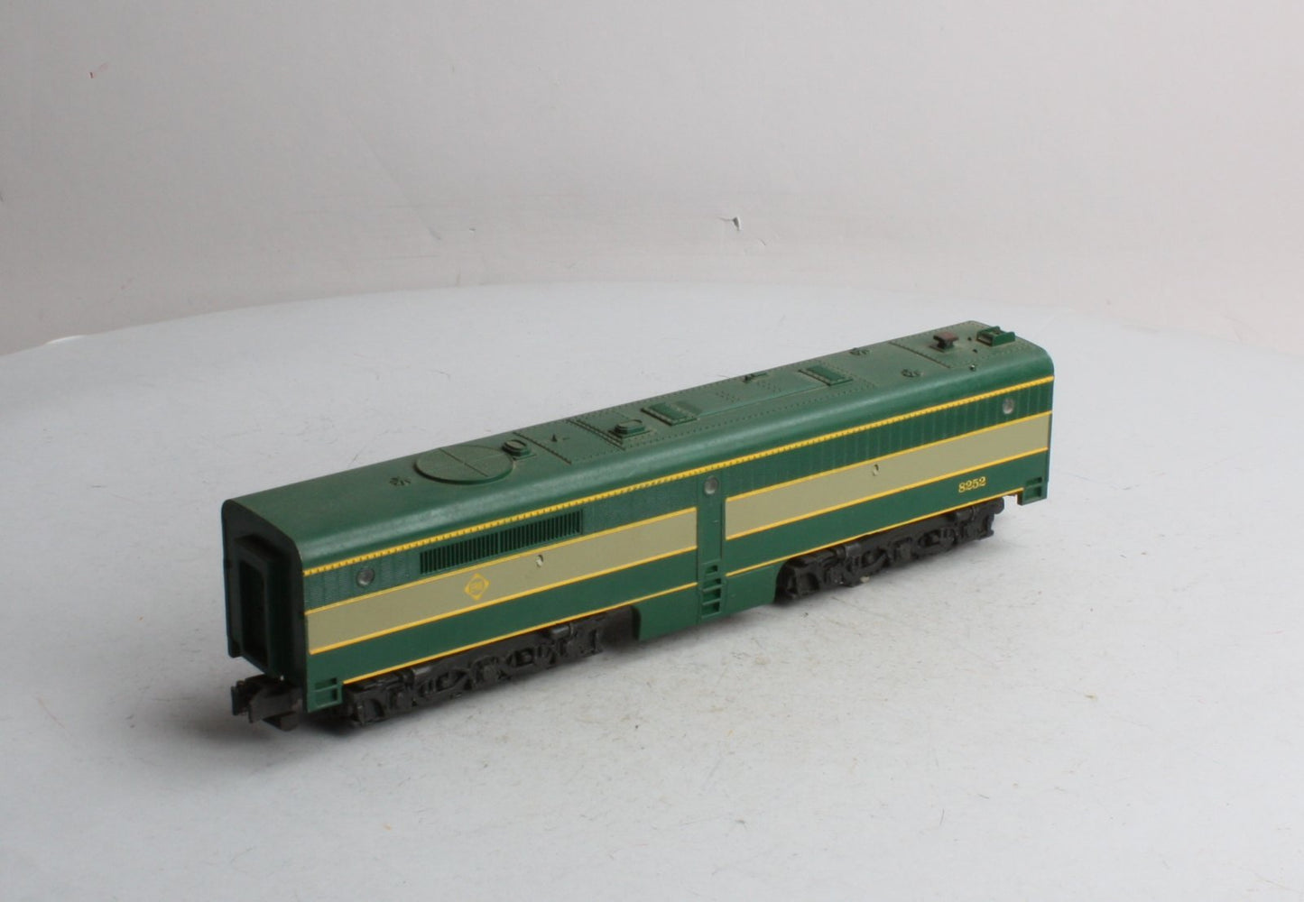 American Flyer 4-8252 S Erie Alco B-Unit Non-Powered Diesel Locomotive with Horn NIB